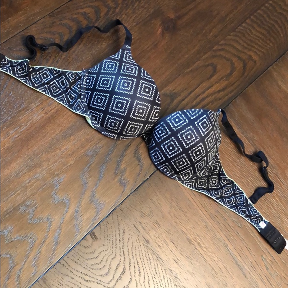 Pink Victoria’s Secret Wear Everywhere Push Up 34B